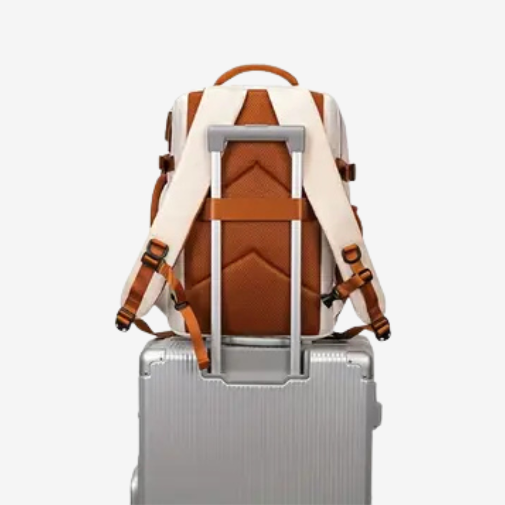 Ouverture valise du sac à dos cabine