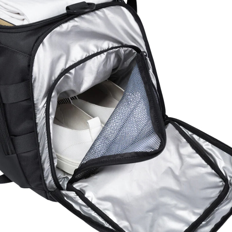 Sac de voyage homme porté à l'épaule