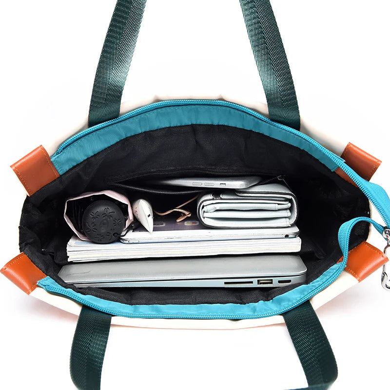 Coloris disponibles du sac à dos ordinateur femme