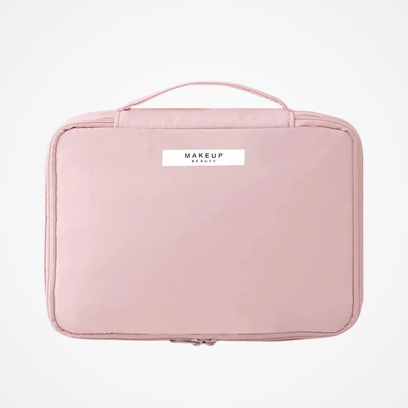 Trousse de toilette et maquillage en nylon vue de face