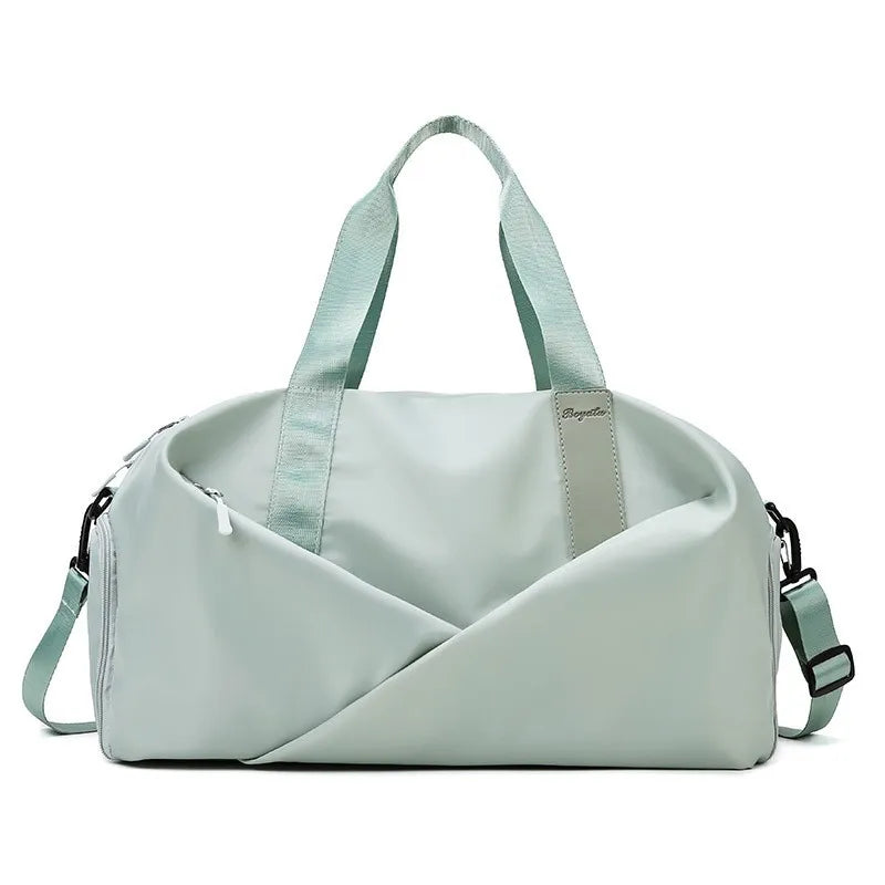 Sac cabine ouvert montrant le compartiment principal