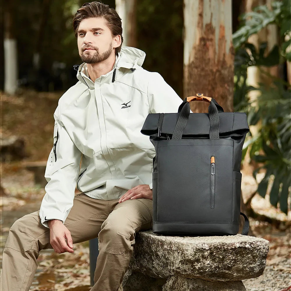 Fermeture roll top ajustable du sac à dos