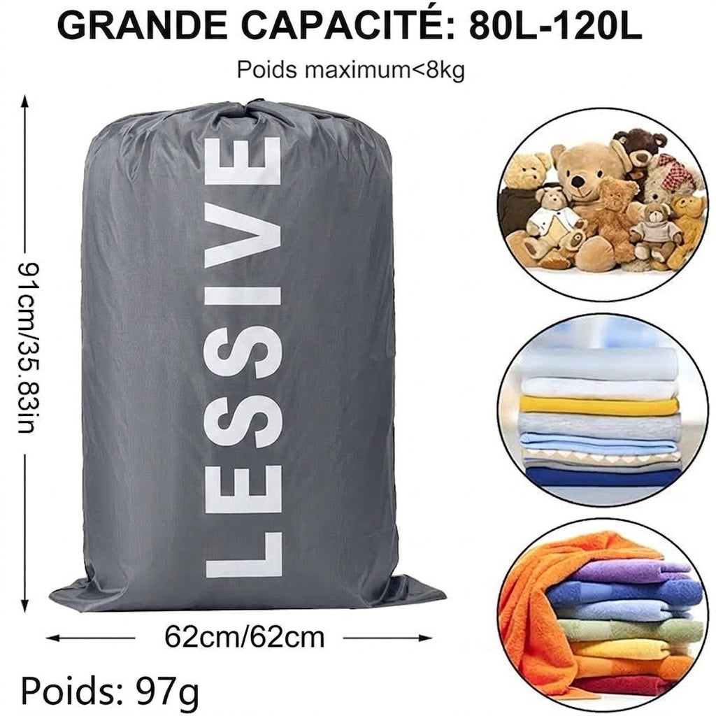 Sac à linge rempli de vêtements en voyage