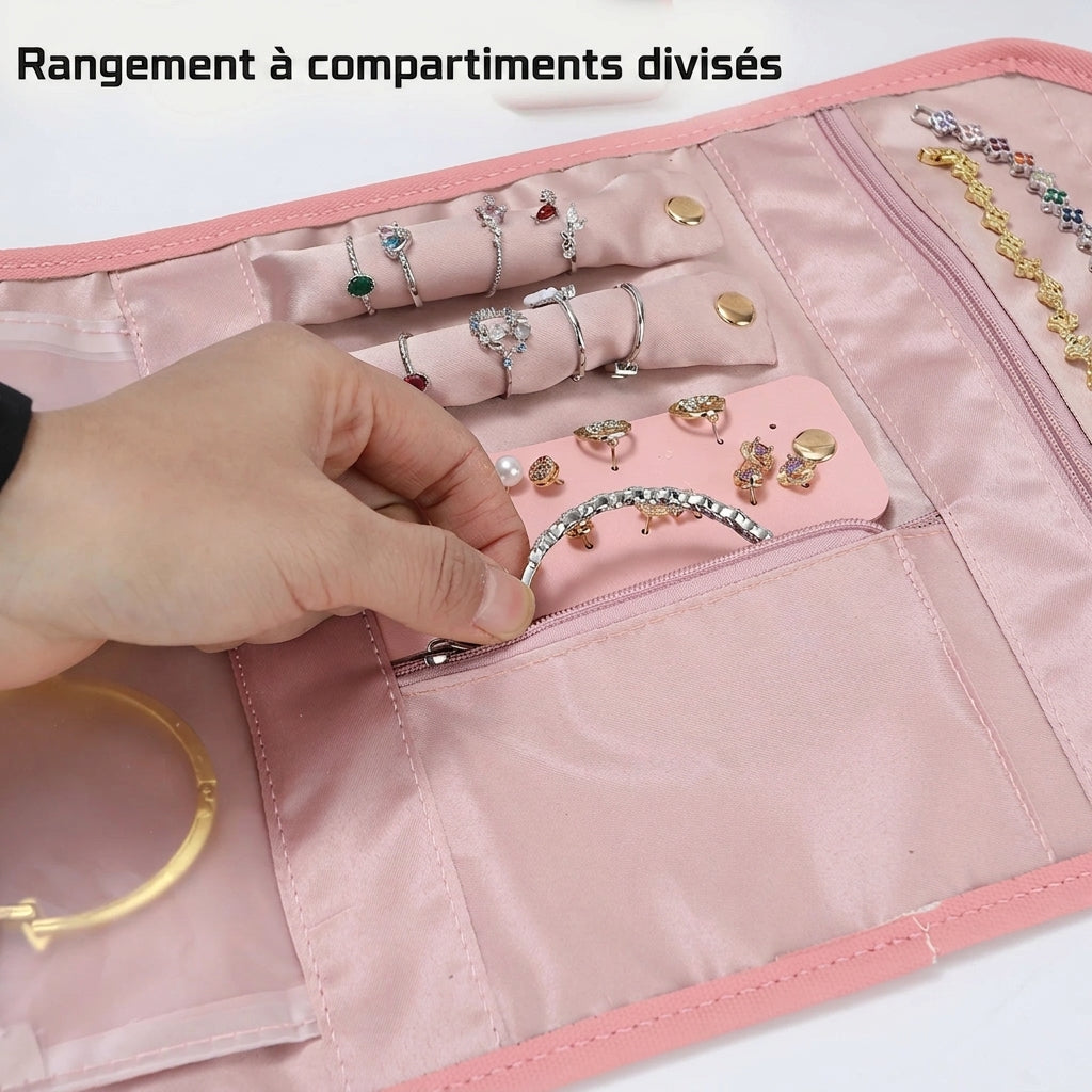 Pochette à bijoux fermée au format compact