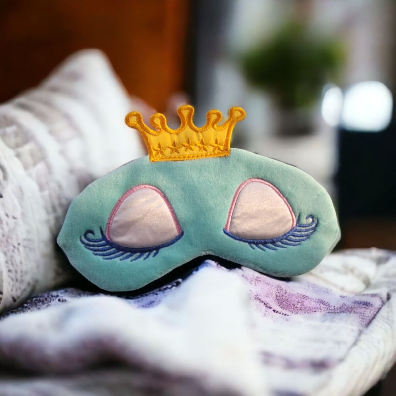 Masque de sommeil enfant en situation de voyage