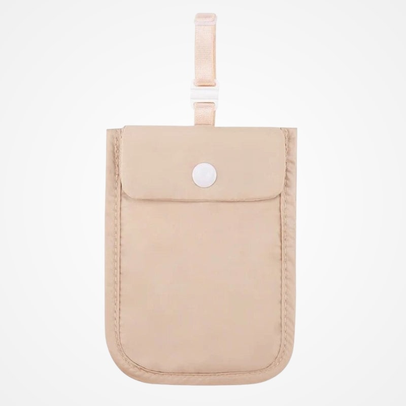 Pochette ventrale discrète pour documents de voyage