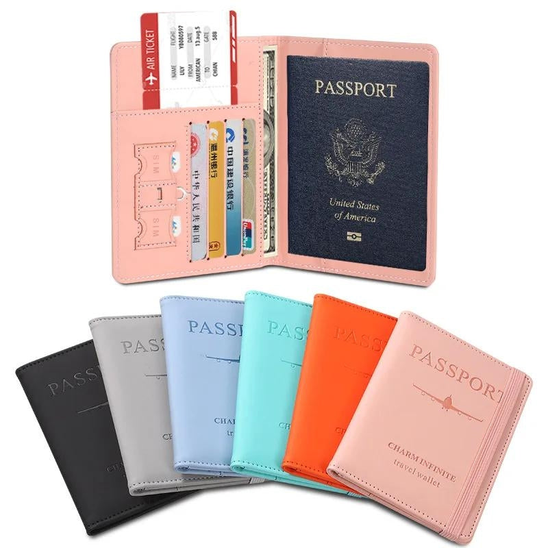 Portefeuille femme RFID tenu en main