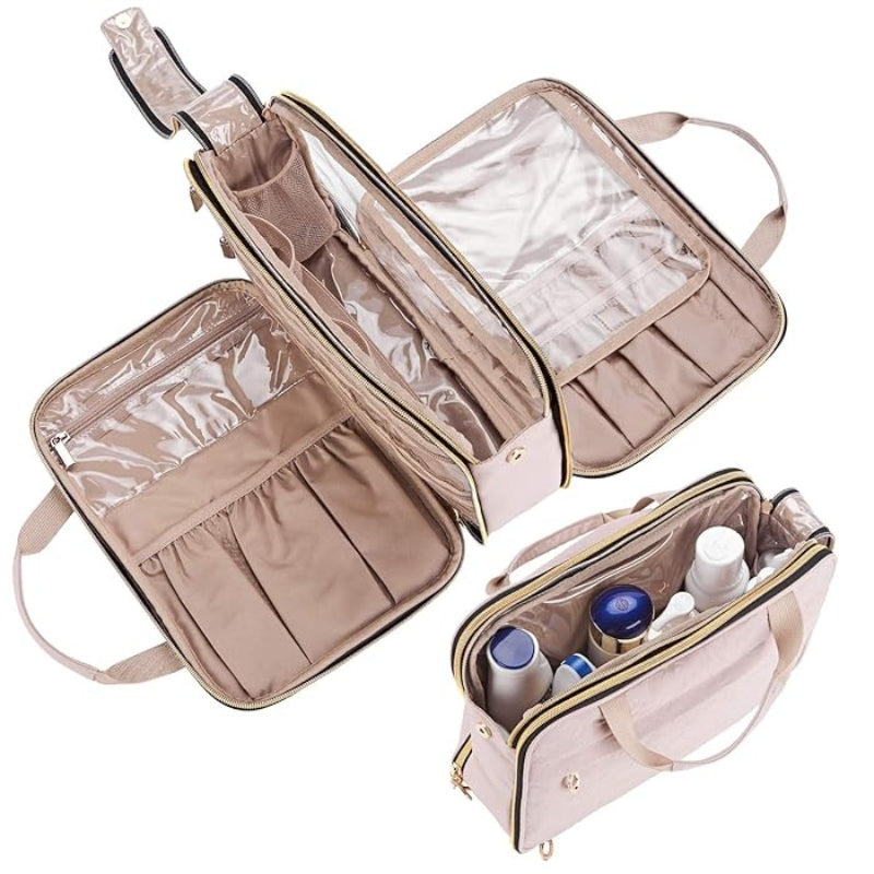 Trousse de maquillage compacte en situation de voyage