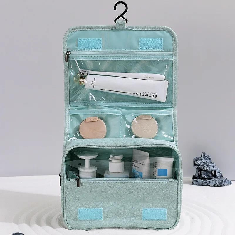 Poches en filet et rangements intérieurs de la trousse