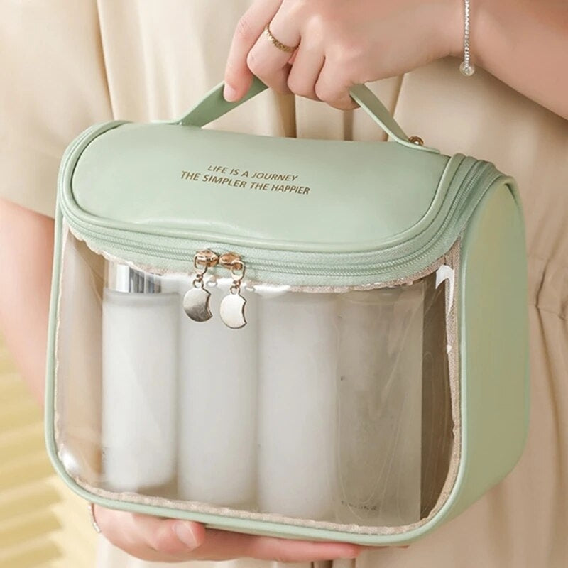 Détail de la fermeture éclair de la trousse transparente