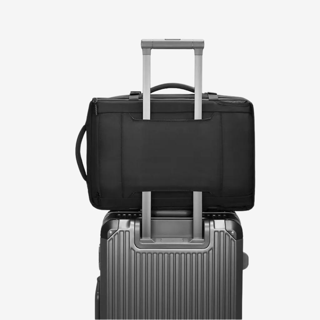 Organisation intérieure du sac à dos de voyage 30 litres