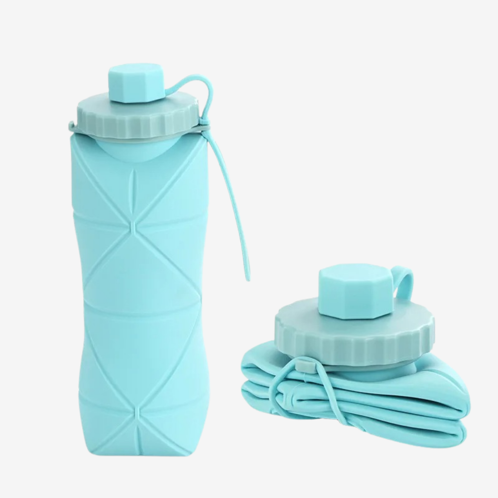 Levant — Bouteille de Voyage Pliable 600 ml, mise en situation en voyage