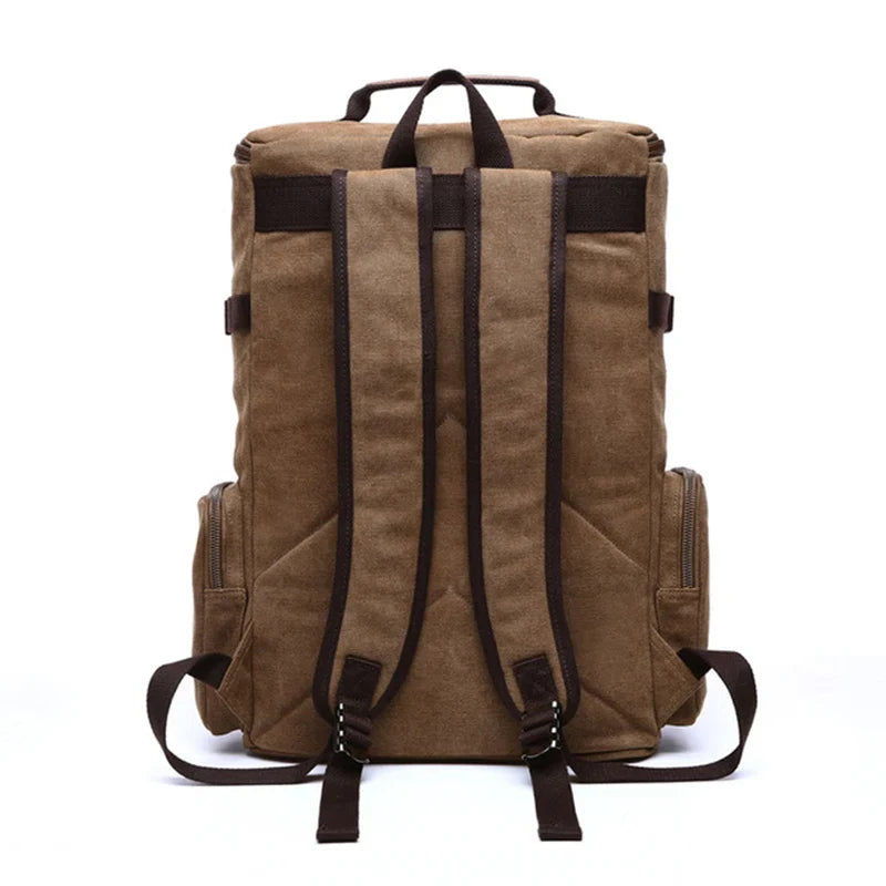 Détail des finitions du sac à dos rétro