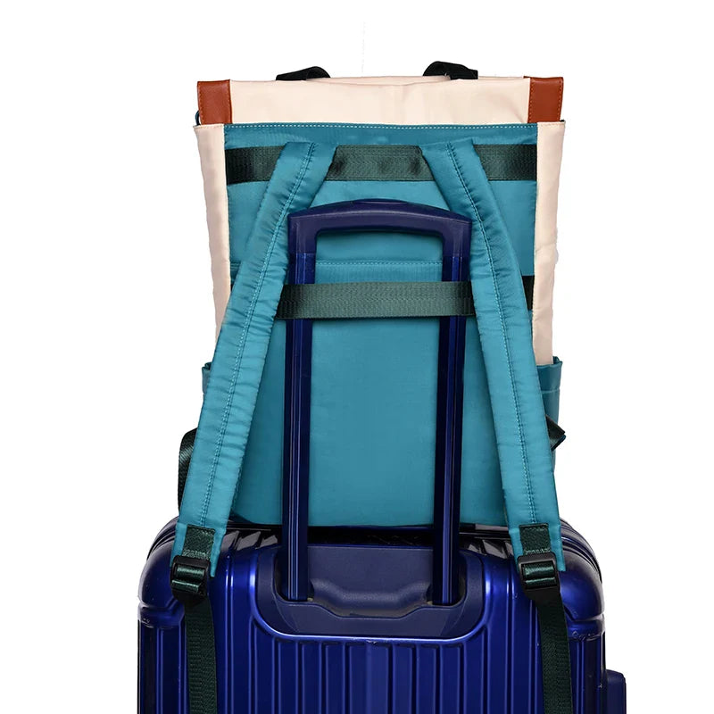 Poches intérieures du sac à dos ordinateur