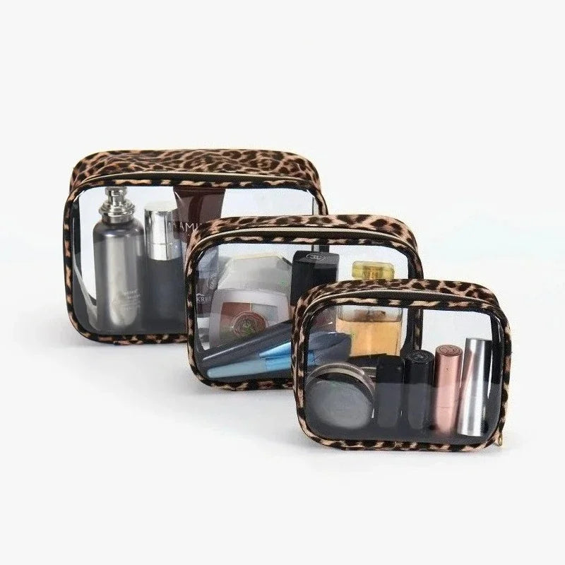 Détail de la fermeture zippée de la trousse de toilette