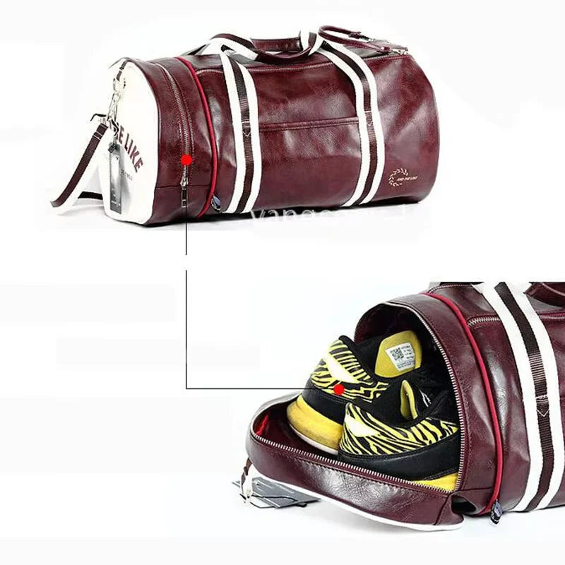 Détail du cuir et des coutures du sac de sport