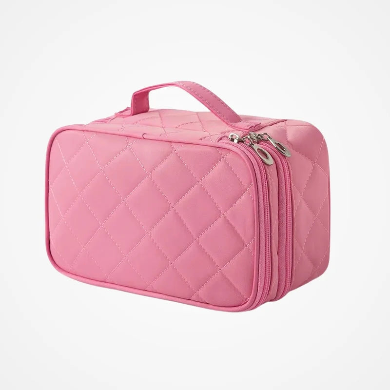 Trousse de toilette cosmétiques en nylon ouverte montrant ses rangements