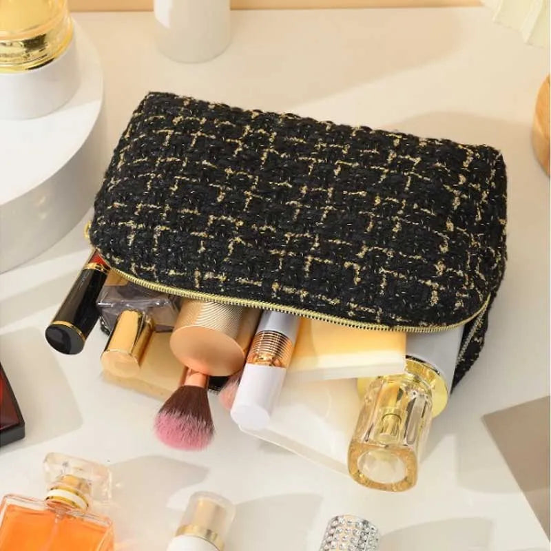 Trousse de toilette nomade au design épuré