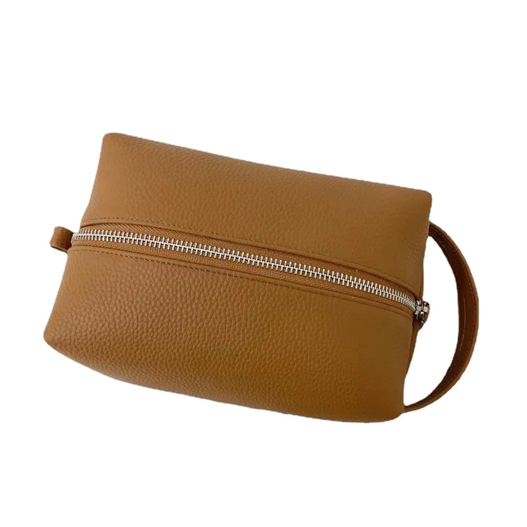 Coloris disponibles de la trousse de toilette en cuir