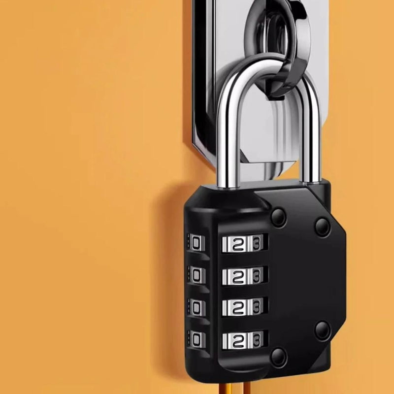 Cadenas de bagage installé sur une fermeture de valise