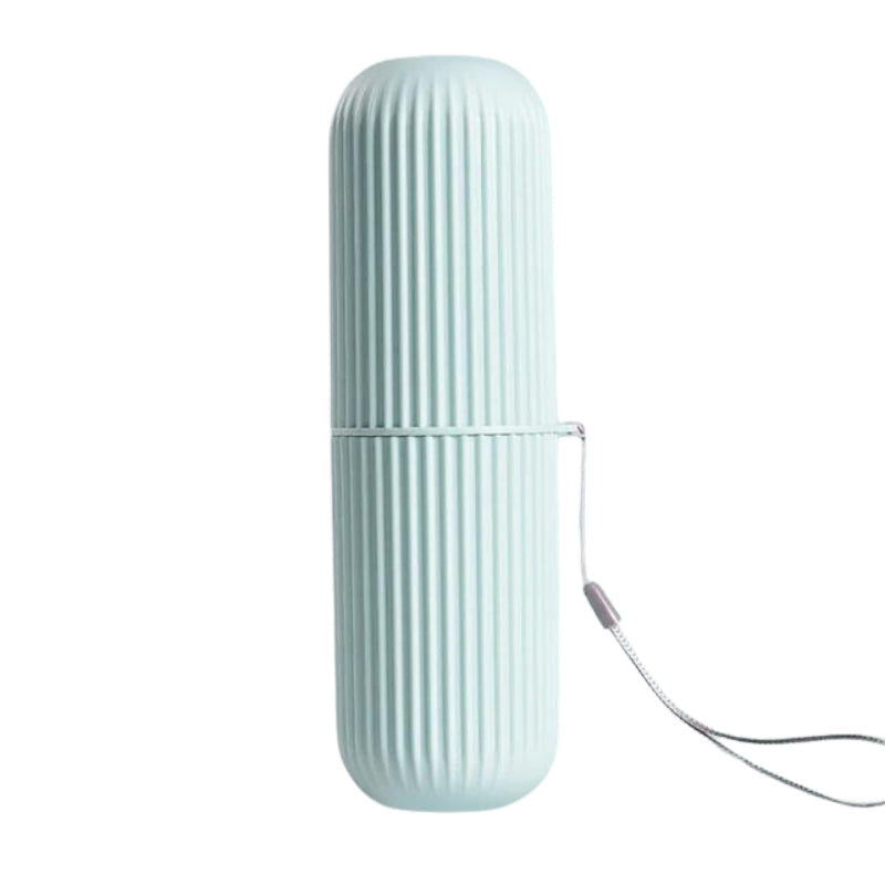 Étui de voyage pour brosse à dents dans une trousse de toilette