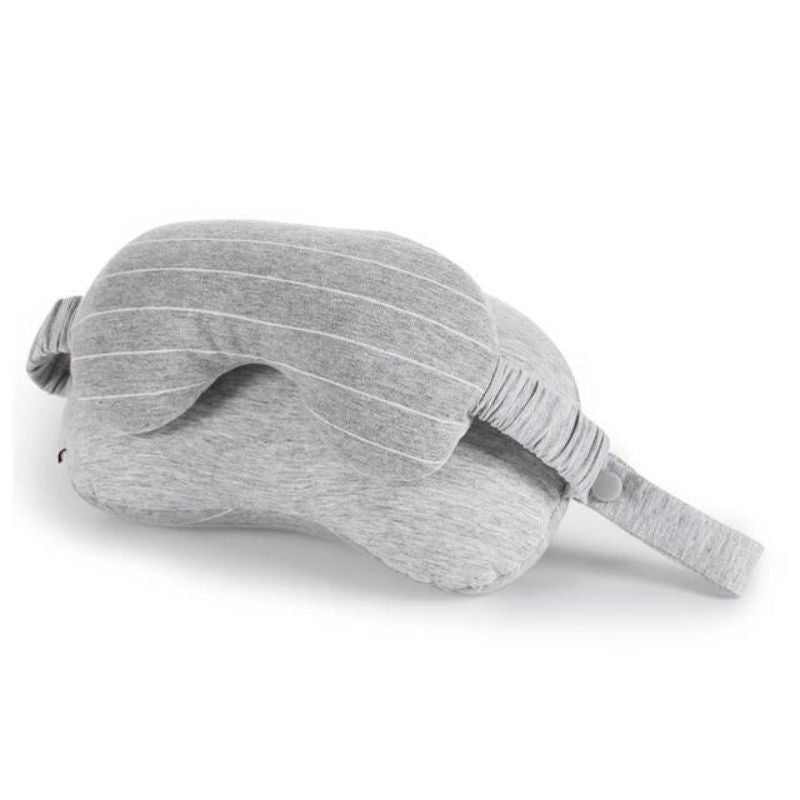 Coussin de voyage utilisé en avion