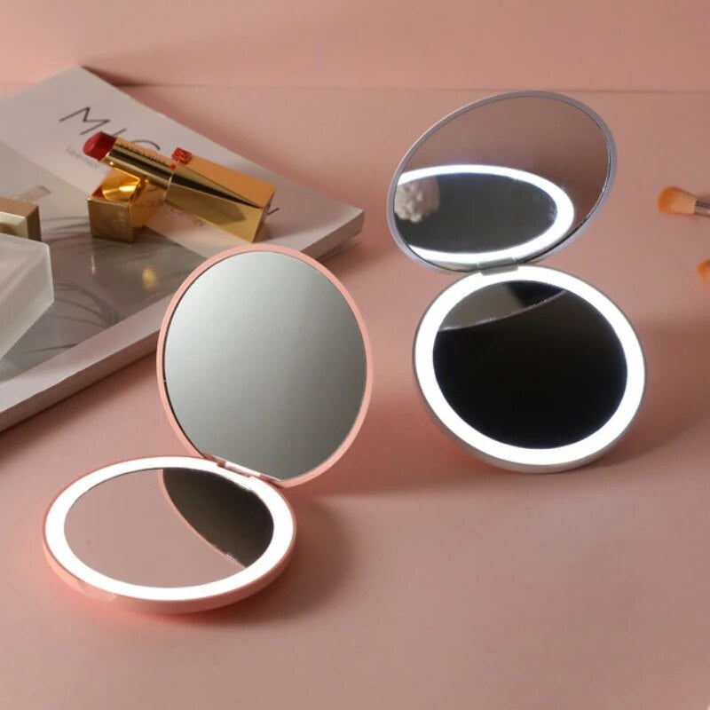 Miroir LED de poche fermé coloris blanc
