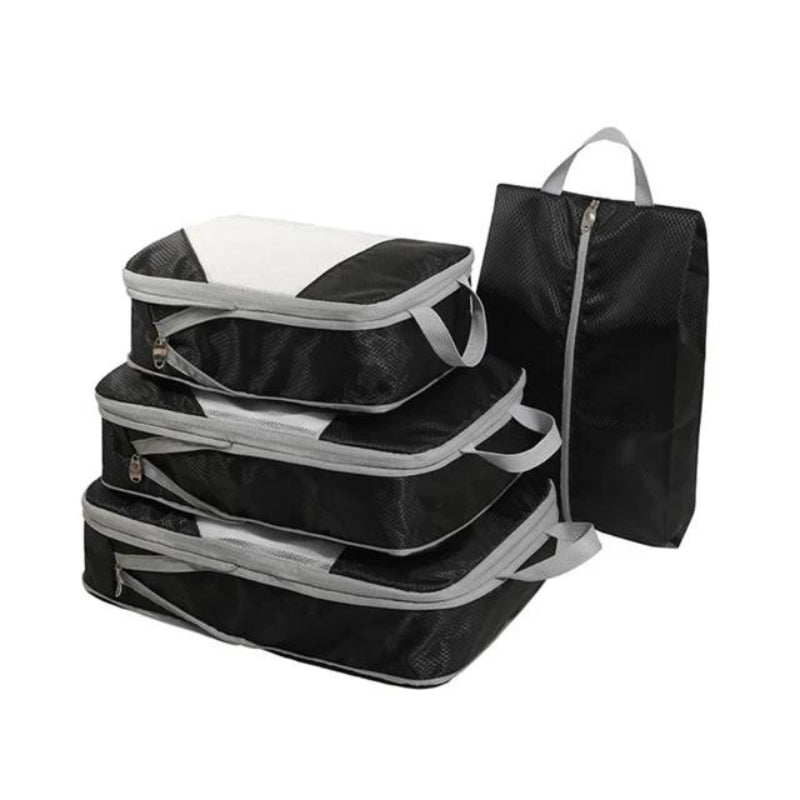 Compartiments de l'organisateur de valise remplis