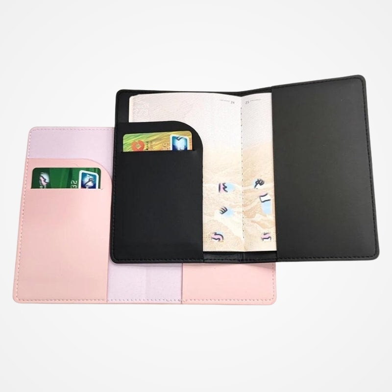 Intérieur de l'étui passeport avec rangements